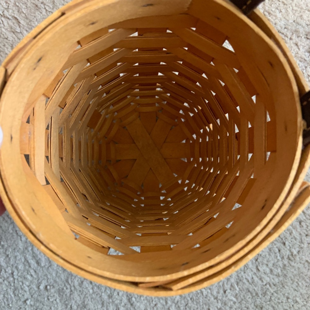 Longaberger Gatehouse Basket - Picture 5 of 5